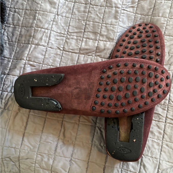 Tod's  women’s burgandy Suede Loafers size 39 - Picture 9 of 9